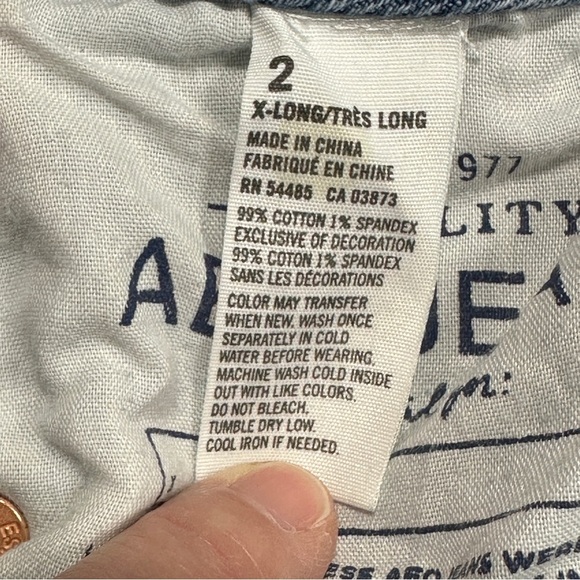 American Eagle distressed jeans, size 2 extra long, straight stretch - Picture 6 of 9